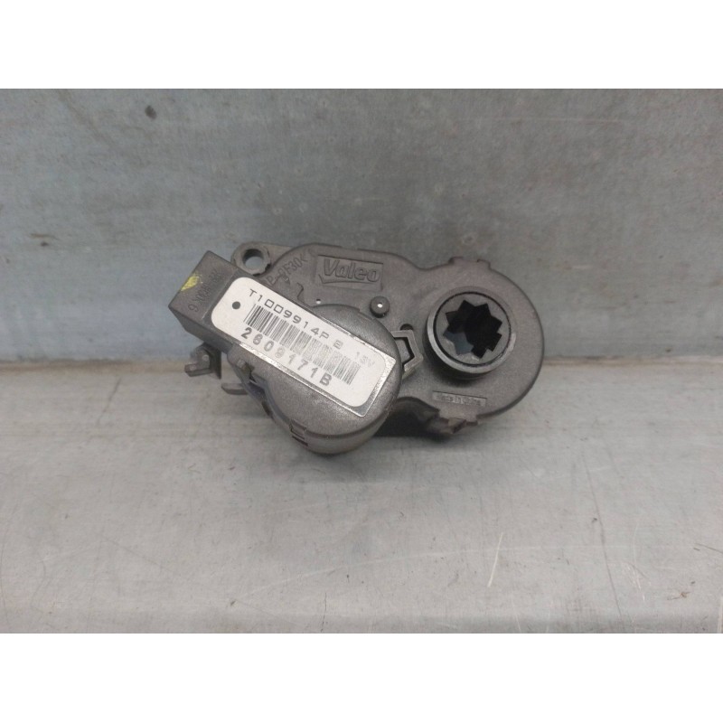 Recambio de motor calefaccion para dacia sandero 0.9 tce cat referencia OEM IAM T1009914P T1009914P VALEO