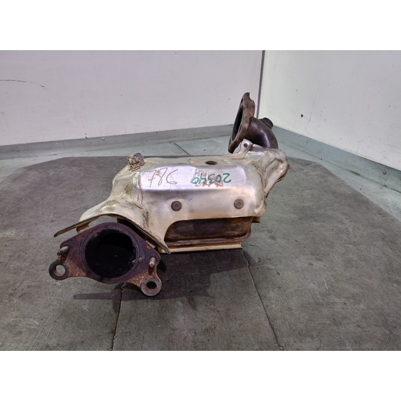 Recambio de catalizador para dacia sandero 0.9 tce cat referencia OEM IAM 208A07241R 