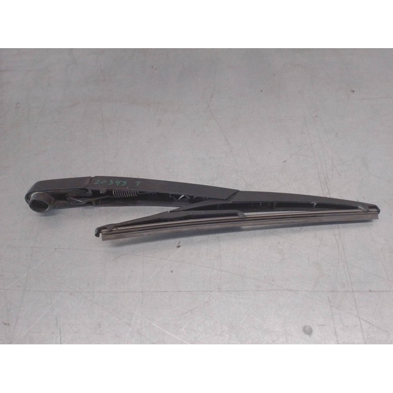 Recambio de brazo limpia trasero para dacia sandero 0.9 tce cat referencia OEM IAM 287815304R  VALEO