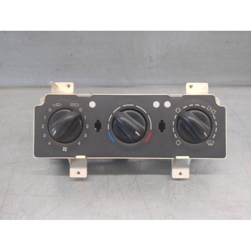 Recambio de mando calefaccion / aire acondicionado para citroen xsara berlina 1.9 diesel referencia OEM IAM 810500233F 6451CN 