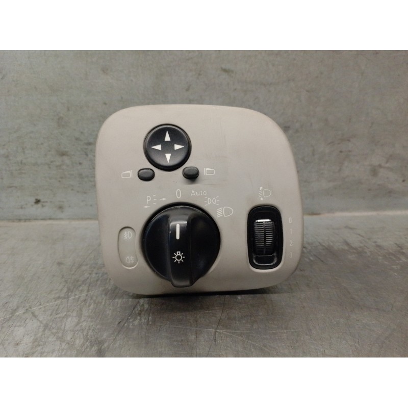 Recambio de mando luces salpicadero para mercedes clase c (w203) sportcoupe 1.8 cat referencia OEM IAM A2035450604 