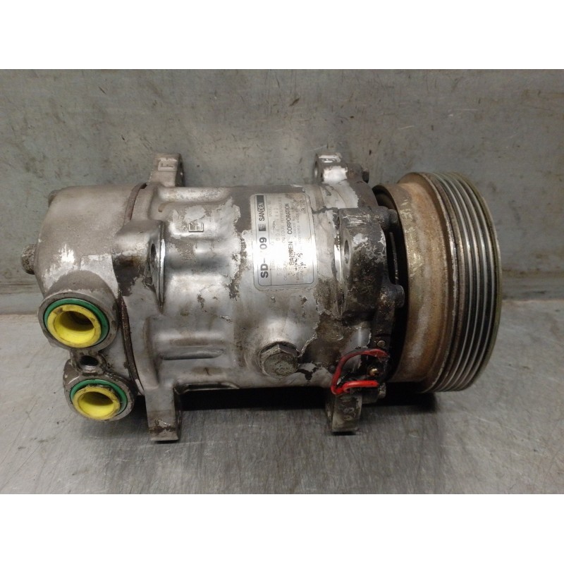 Recambio de compresor aire acondicionado para renault 19 (1989...) 1.7 referencia OEM IAM 4008005 SD709 SANDEN