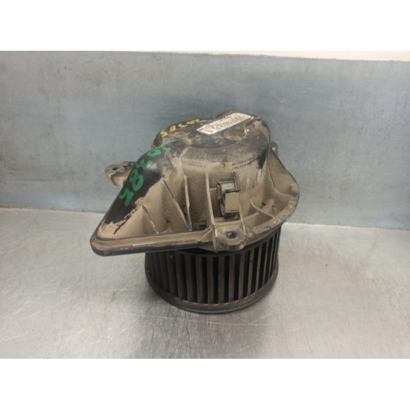 Recambio de motor calefaccion para opel vivaro furgón/combi (07.2006 =>) referencia OEM IAM 4409448 