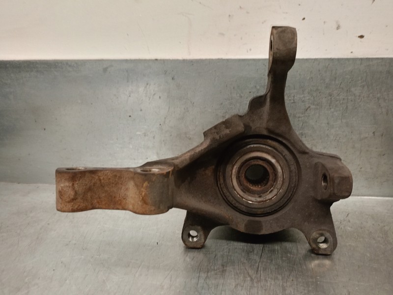 Recambio de mangueta delantera derecha para renault laguna (b56) 1.8 mono cat referencia OEM IAM 7700830652  