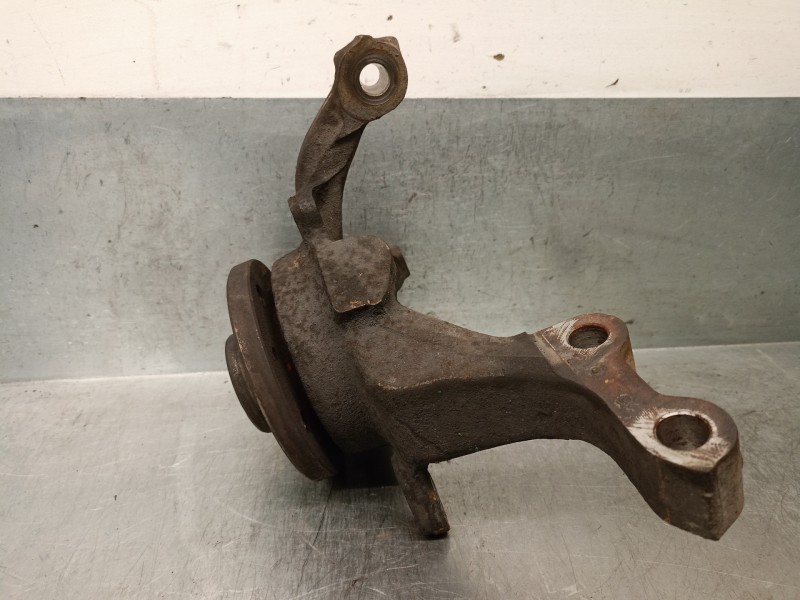 Recambio de mangueta delantera derecha para renault laguna (b56) 1.8 mono cat referencia OEM IAM 7700830652  