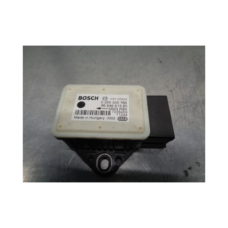 Recambio de modulo electronico para chevrolet aveo 1.4 cat referencia OEM IAM 966461580 0265005765 BOSCH