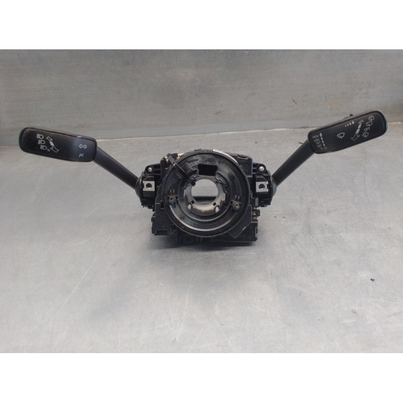 Recambio de mando luces para volkswagen tiguan 2.0 tdi referencia OEM IAM 5Q1953507 5Q1953513AA 