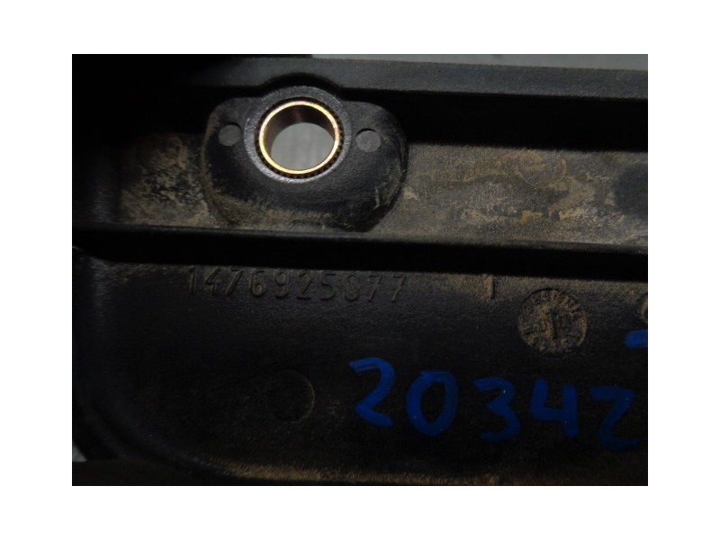 Recambio de molduras traseras para peugeot expert kombi 2.0 hdi referencia OEM IAM 1476925077  