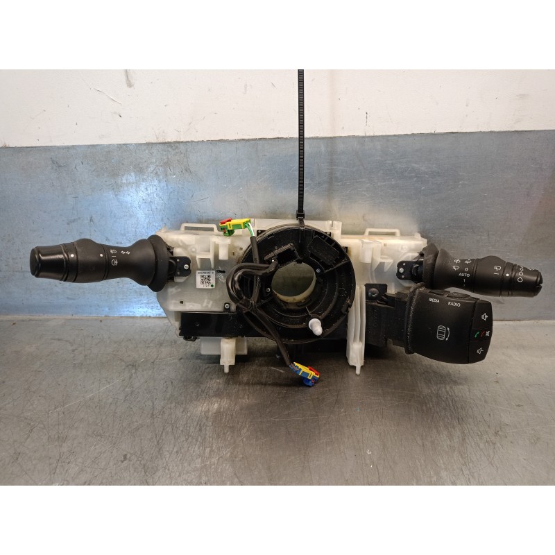 Recambio de mando luces para renault scenic iii 1.5 dci diesel fap referencia OEM IAM 255670019  