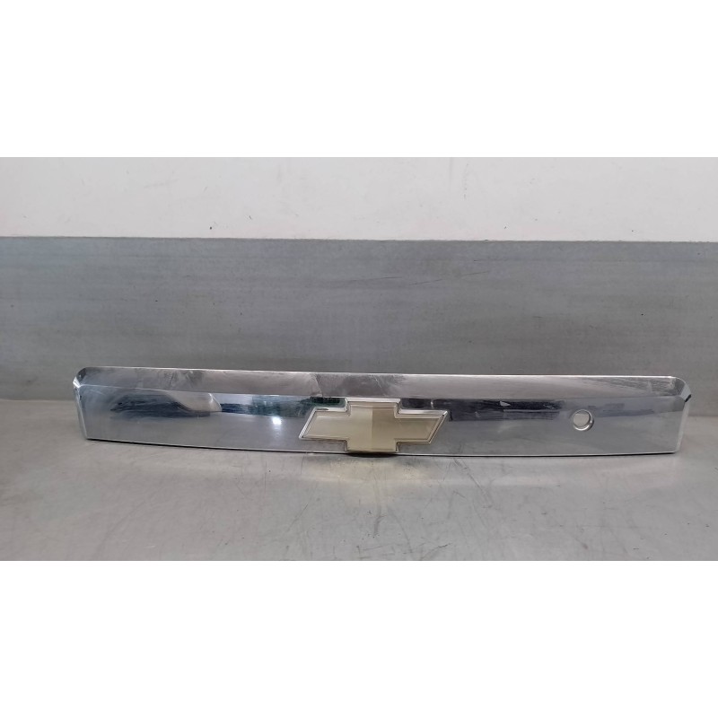 Recambio de maneta exterior porton para chevrolet captiva 2.0 diesel cat referencia OEM IAM 96624637  