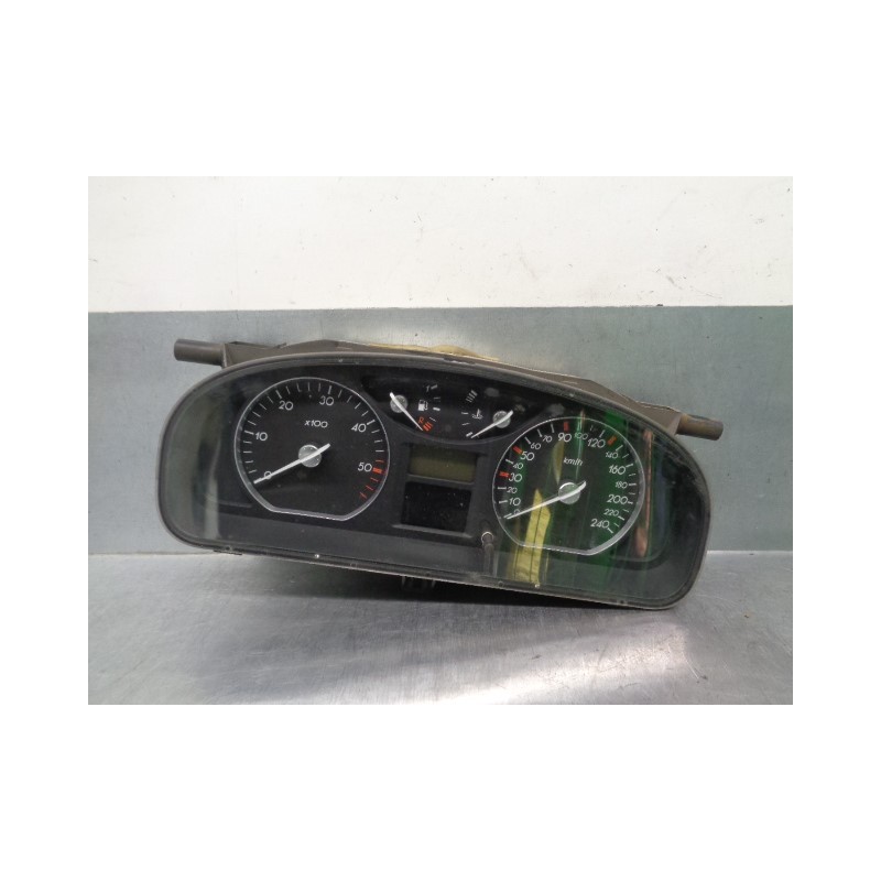 Recambio de cuadro instrumentos para renault laguna ii (bg0) 1.9 dci diesel referencia OEM IAM 8200218888  