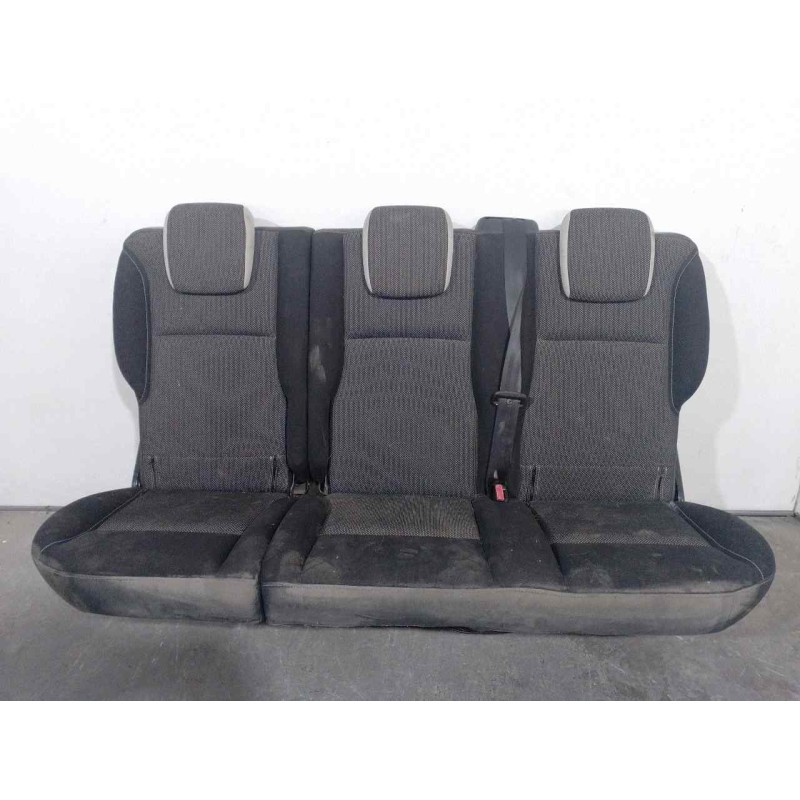 Recambio de asientos traseros para renault kangoo 1.6 16v cat referencia OEM IAM 7701069501 
