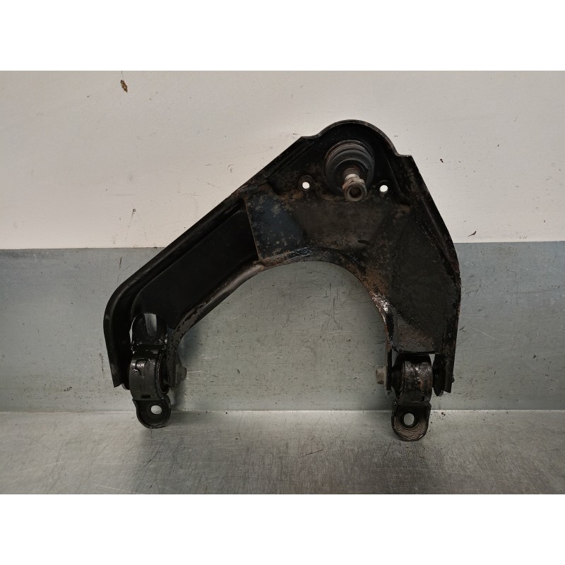 Recambio de brazo suspension superior trasero derecho para chevrolet epica 2.0 diesel cat referencia OEM IAM 95225560 