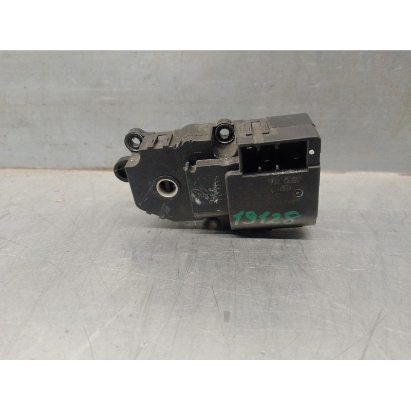 Recambio de motor calefaccion para ssangyong rodius 2.7 turbodiesel cat referencia OEM IAM 45260870 45260870 