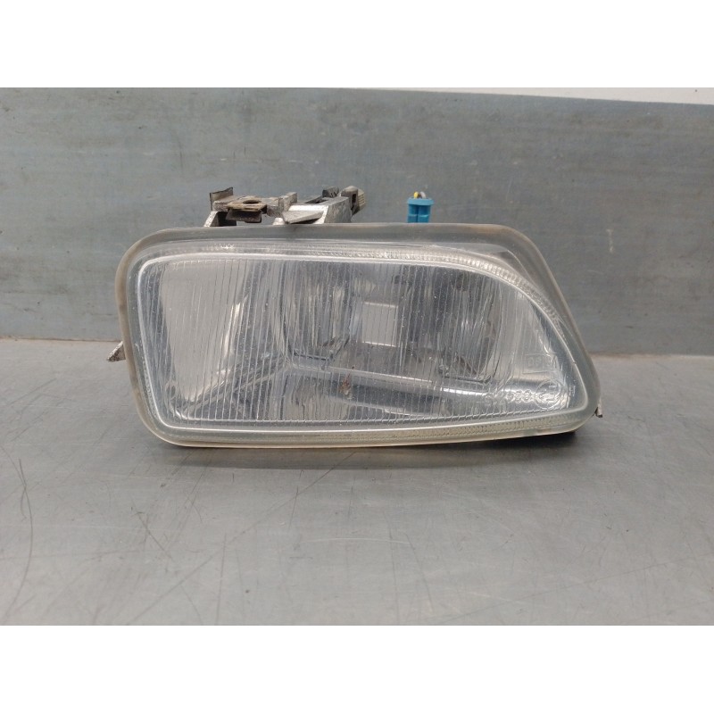 Recambio de faro antiniebla derecho para citroen saxo 1.5 diesel referencia OEM IAM 9618343480 67720221 VALEO