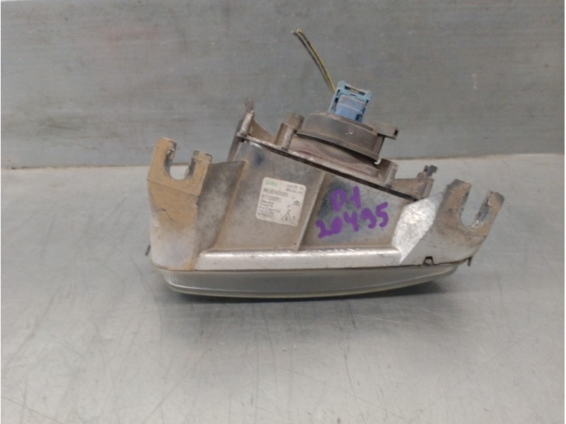 Recambio de faro antiniebla izquierdo para citroen saxo 1.5 diesel referencia OEM IAM 9618343580 67720231 VALEO