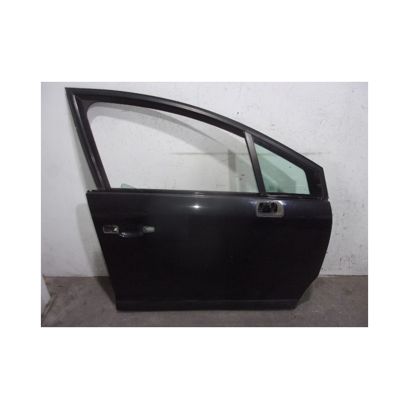 Recambio de puerta delantera derecha para citroen c4 berlina sx referencia OEM IAM  NEGRA 5 PUERTAS