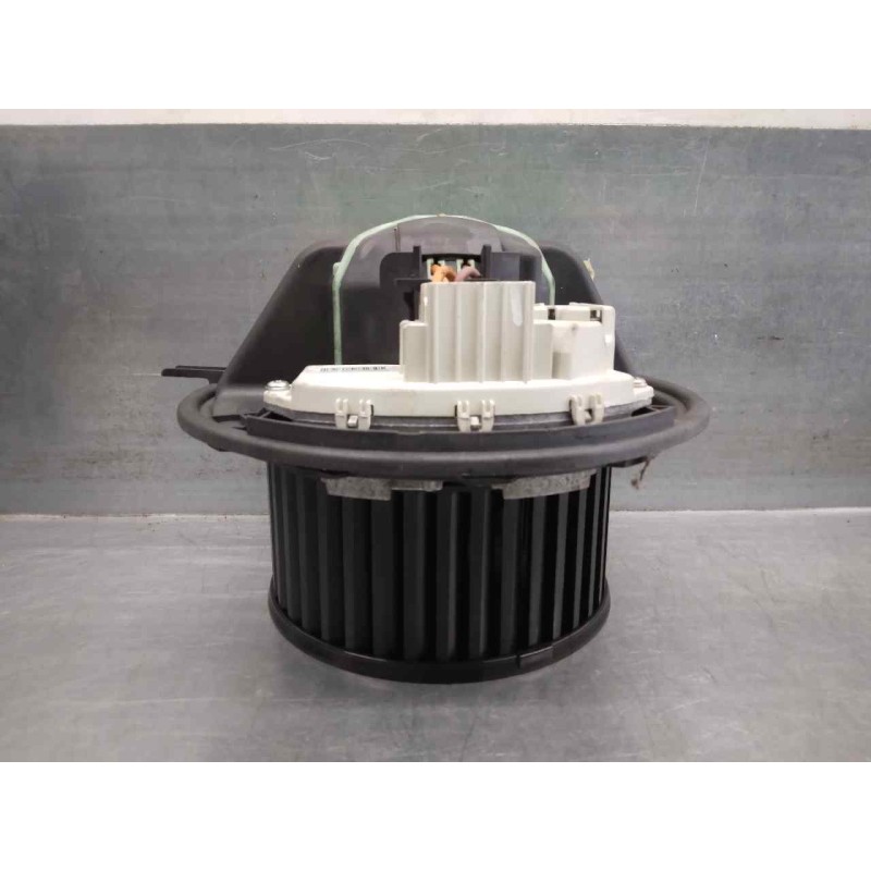 Recambio de motor calefaccion para bmw serie 1 berlina (e81/e87) 2.0 16v referencia OEM IAM 985465S18 