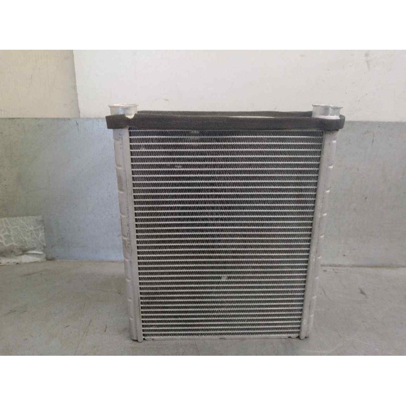 Recambio de radiador calefaccion / aire acondicionado para mercedes clase gla (w156) 2.1 cdi cat referencia OEM IAM A2468300161 