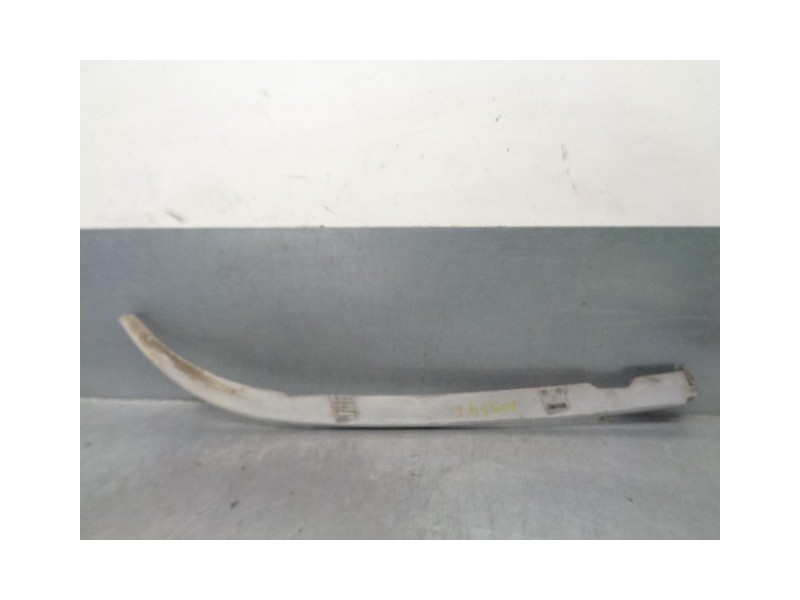 Recambio de cerquillo faro para bmw serie 5 berlina (e39) 3.0 24v turbodiesel cat referencia OEM IAM 51138159305  