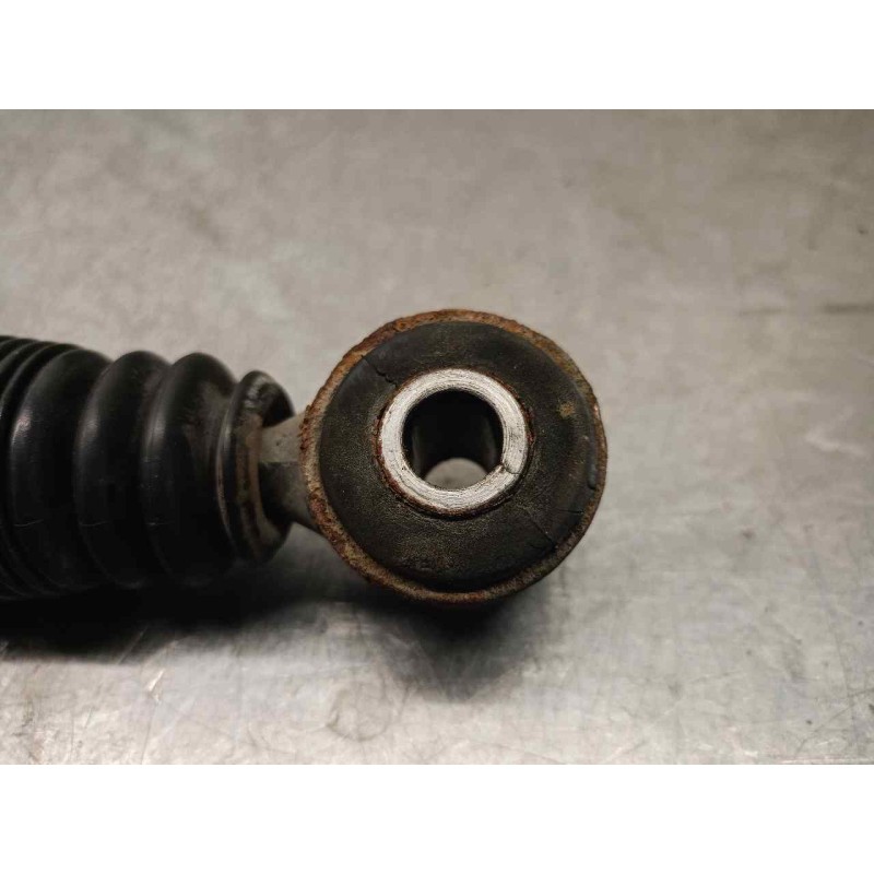 Recambio de amortiguador trasero derecho para peugeot 306 break 2.0 hdi cat referencia OEM IAM 5206K2  