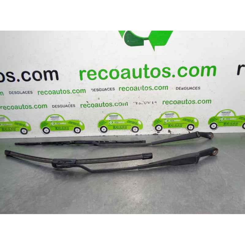 Recambio de brazo limpia delantero derecho para volkswagen passat berlina (3b2) 1.9 tdi referencia OEM IAM   