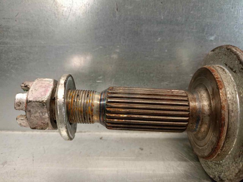 Recambio de transmision trasera derecha para mitsubishi outlander (cw0) 2.0 di-d cat referencia OEM IAM 3715A032  