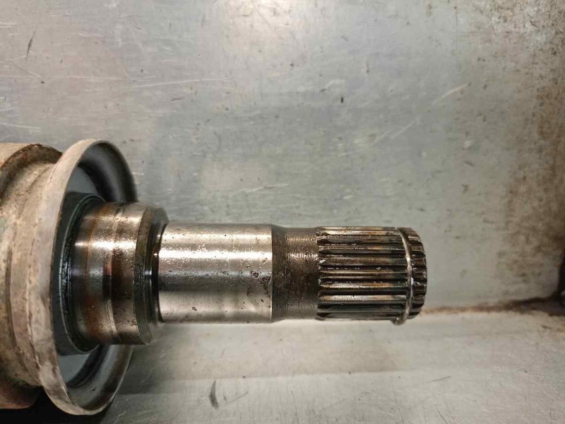 Recambio de transmision trasera derecha para mitsubishi outlander (cw0) 2.0 di-d cat referencia OEM IAM 3715A032  