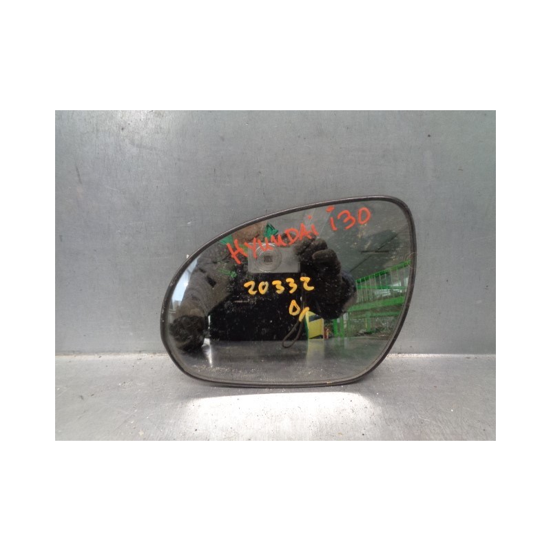 Recambio de cristal retrovisor izquierdo para hyundai i30 1.4 cat referencia OEM IAM 589193 