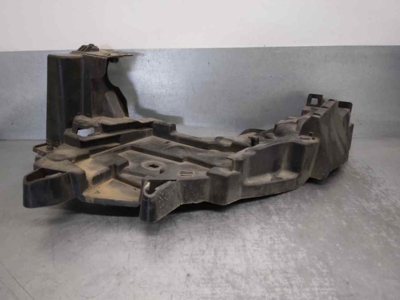 Recambio de panel frontal para renault fluence 1.5 dci diesel fap referencia OEM IAM 622230011R IZQUIERDO 