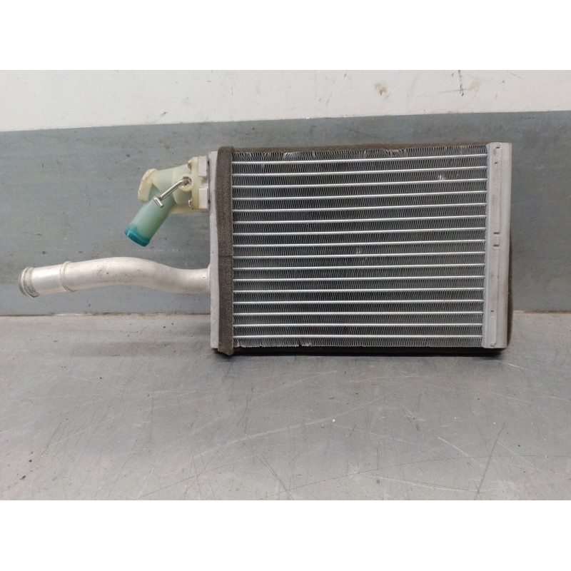 Recambio de radiador calefaccion / aire acondicionado para ssangyong rodius 2.7 turbodiesel cat referencia OEM IAM 7C24A2 