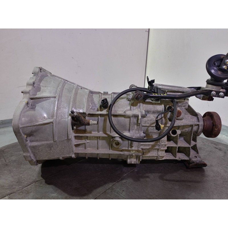 Recambio de caja cambios para ssangyong rodius 2.7 turbodiesel cat referencia OEM IAM G3102021111 MAD2110680162 