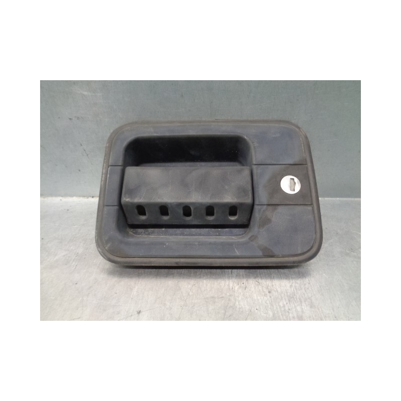 Recambio de maneta exterior delantera izquierda para iveco eurocargo 5.9 diesel referencia OEM IAM 98404714  