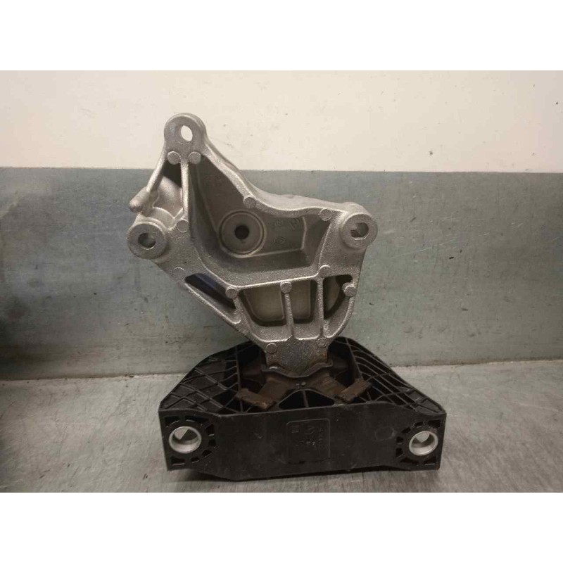 Recambio de soporte motor derecho para dacia sandero 0.9 tce cat referencia OEM IAM 113752043R  