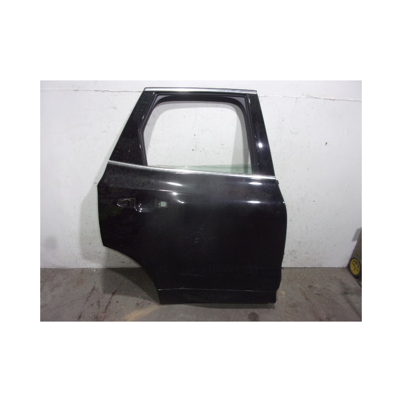 Recambio de puerta trasera derecha para volvo xc60 referencia OEM IAM 32399082 NEGRA 5 PUERTAS