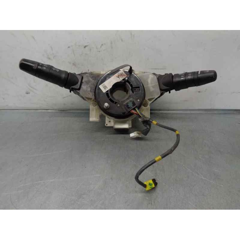 Recambio de mando intermitentes para nissan x-trail (t30) 2.2 dci diesel cat referencia OEM IAM  25560EQ304 