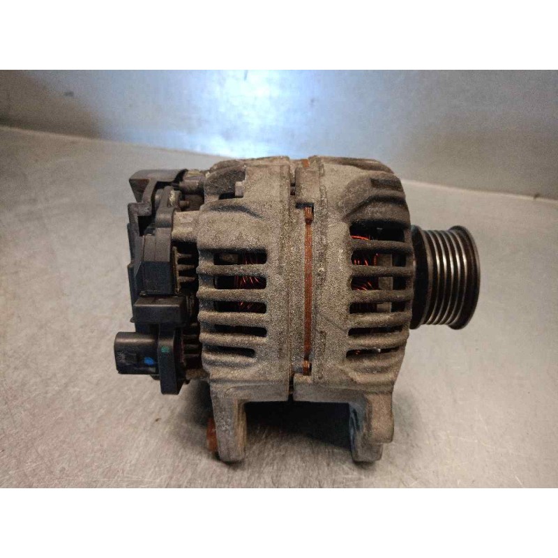 Recambio de alternador para nissan cabstar 01.04  3.0 diesel referencia OEM IAM 2310069T61 0124325097 BOSCH