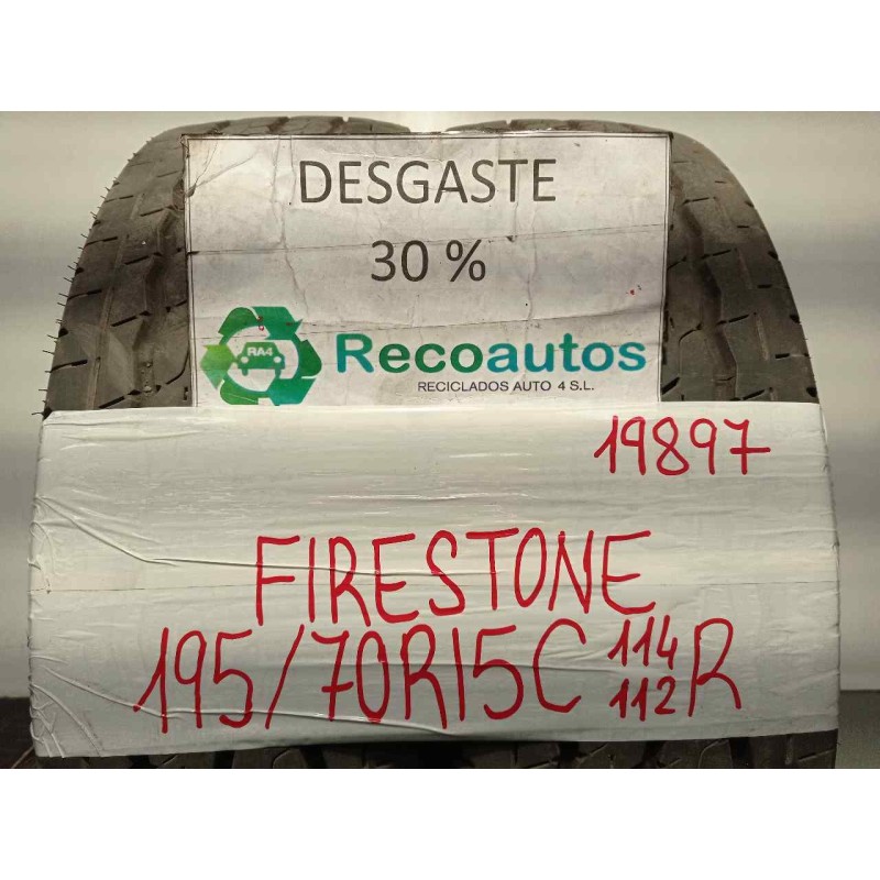 Recambio de neumatico firestone para nissan cabstar 01.04 3.0 diesel referencia OEM IAM 19570R15C104-102R FIRESTONE VANHAWK 2