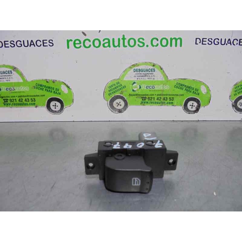 Recambio de mando elevalunas trasero derecho para ssangyong korando 2.0 td cat referencia OEM IAM 202006279  