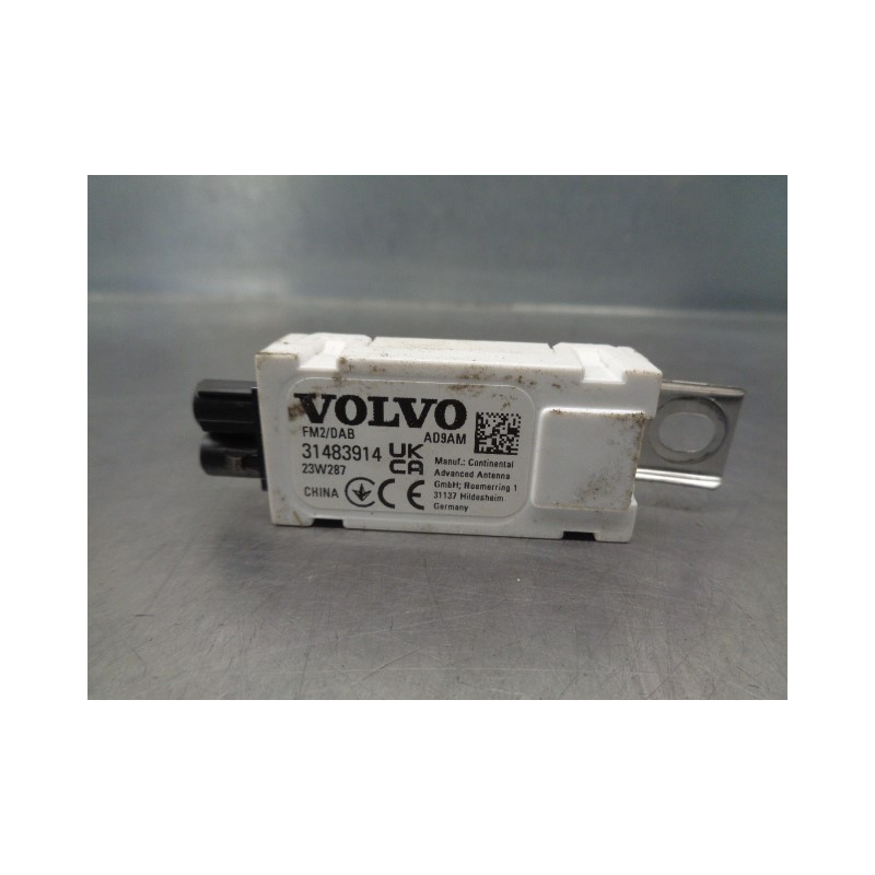 Recambio de antena para volvo xc60 referencia OEM IAM 31483914  