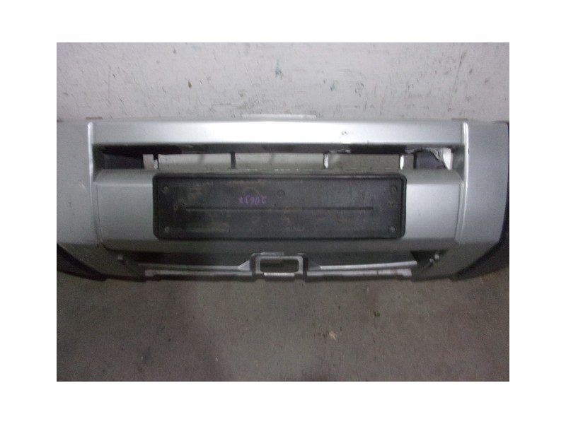 Recambio de paragolpes delantero para land rover discovery 2.7 td v6 cat referencia OEM IAM DPB500054LML GRIS 