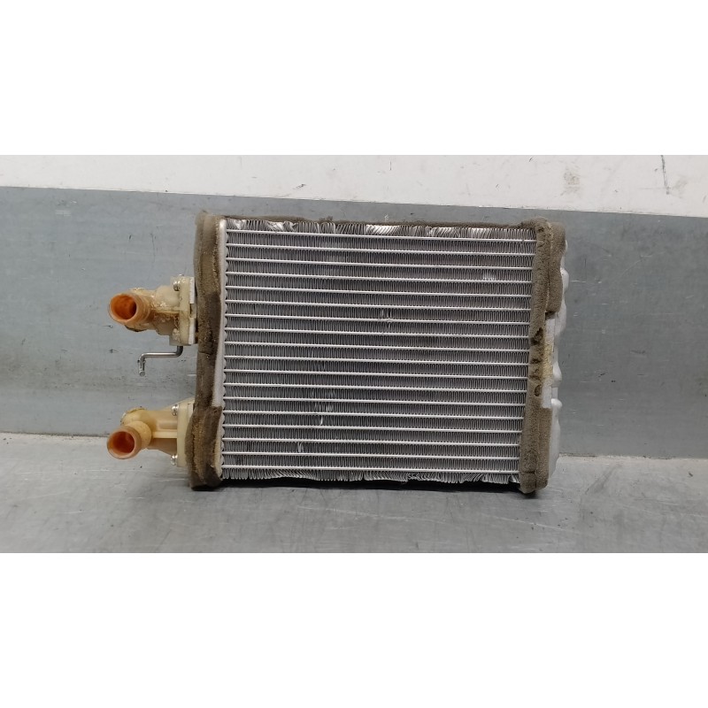 Recambio de radiador calefaccion / aire acondicionado para nissan cabstar 01.04 3.0 diesel referencia OEM IAM 27140MA00A 