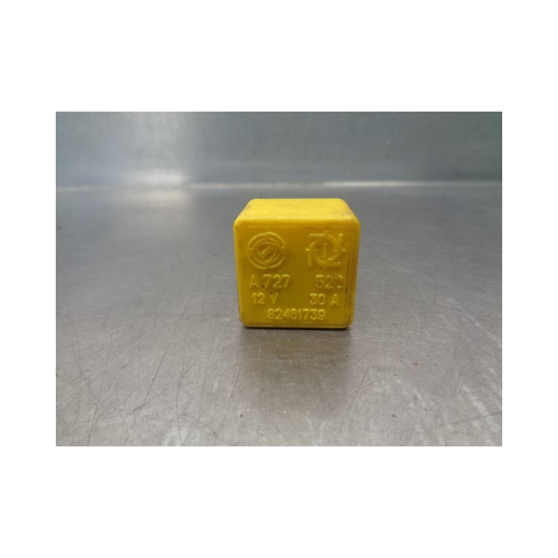 Recambio de rele para citroen jumper caja cerrada (1) 2.5 diesel cat referencia OEM IAM 82461739 