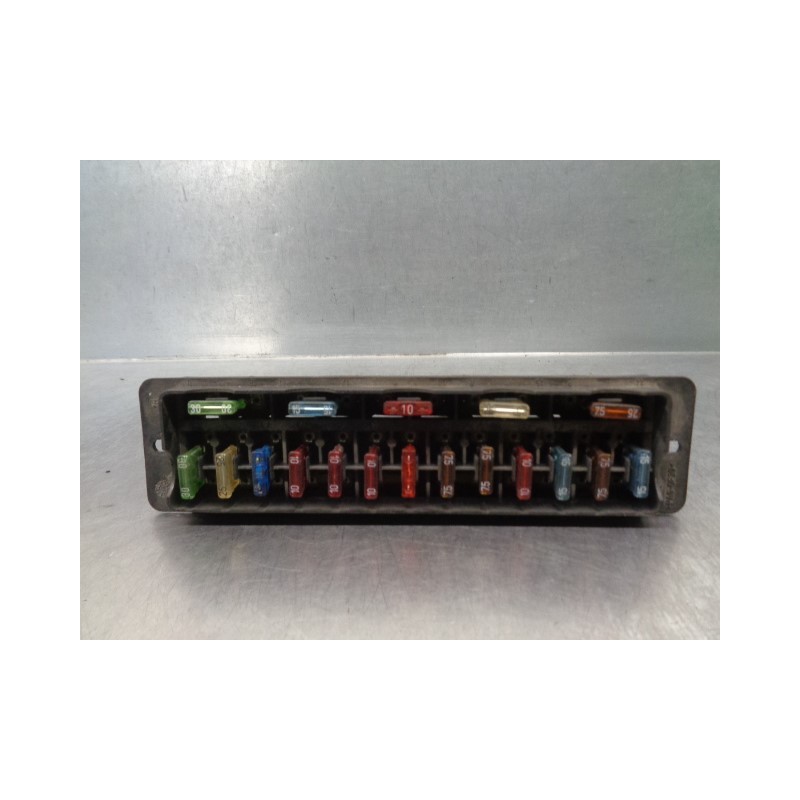 Recambio de caja reles / fusibles para citroen jumper caja cerrada (1) 2.5 diesel cat referencia OEM IAM 6500N1 