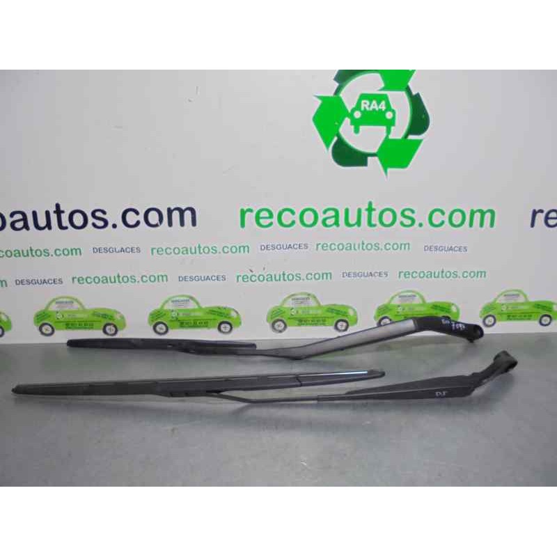 Recambio de brazo limpia delantero derecho para ssangyong korando 2.0 td cat referencia OEM IAM   