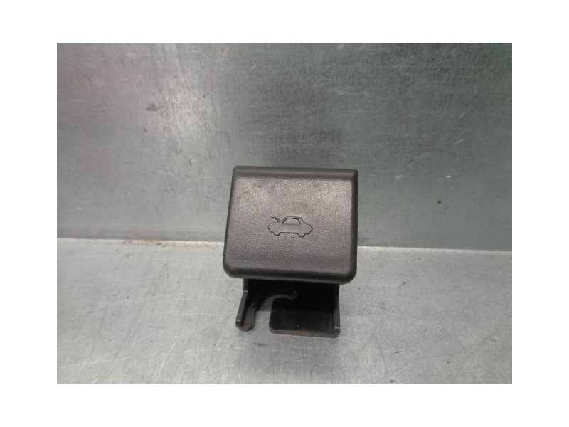 Recambio de cerradura capot para mazda cx-7 (er) 2.2 turbodiesel cat referencia OEM IAM EG2156720D  