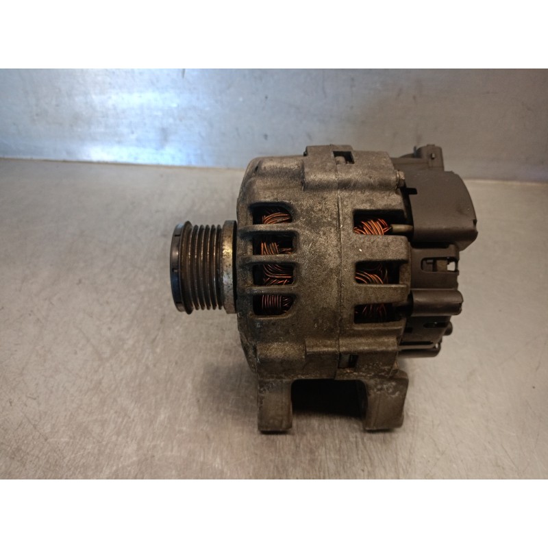 Recambio de alternador para citroen berlingo 1.9 diesel referencia OEM IAM 9655296080 2542938A VALEO