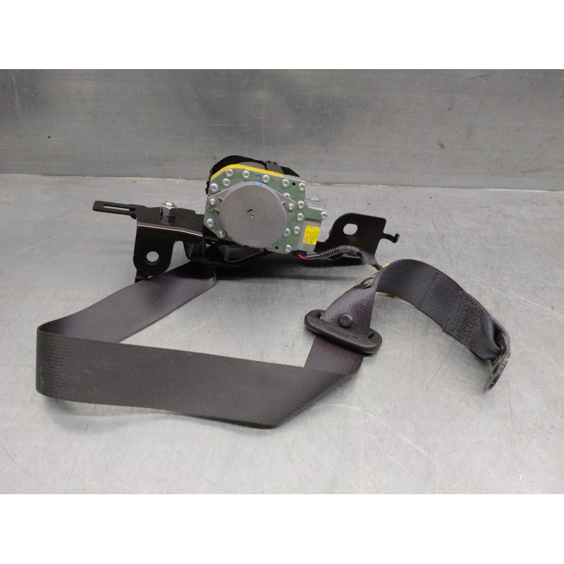 Recambio de cinturon seguridad trasero derecho para subaru outback (b15) 2.0 diesel cat referencia OEM IAM 64660AL020VH CON PRET