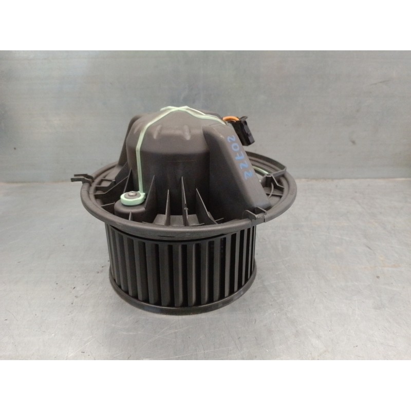 Recambio de motor calefaccion para bmw serie 1 berlina (e81/e87) 2.0 16v diesel cat referencia OEM IAM 64116933663 985465S VALEO