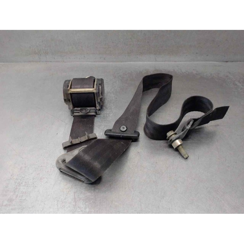 Recambio de cinturon seguridad delantero derecho para nissan serena (c23m) 2.3 diesel referencia OEM IAM 868447C902 5 PUERTAS